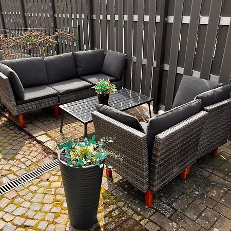 Neue Ferienwohnung Kuestennaehe Mit Terrasse 3Km Zum Strand Osdorf Exterior photo