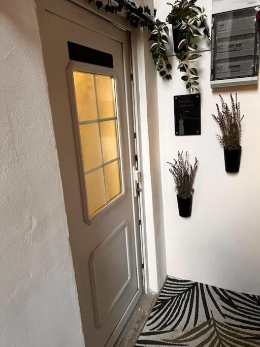 Neue Ferienwohnung Kuestennaehe Mit Terrasse 3Km Zum Strand Osdorf Exterior photo