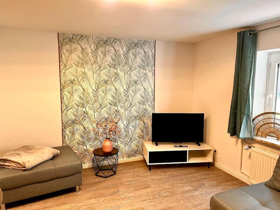 Neue Ferienwohnung Kuestennaehe Mit Terrasse 3Km Zum Strand Osdorf Exterior photo